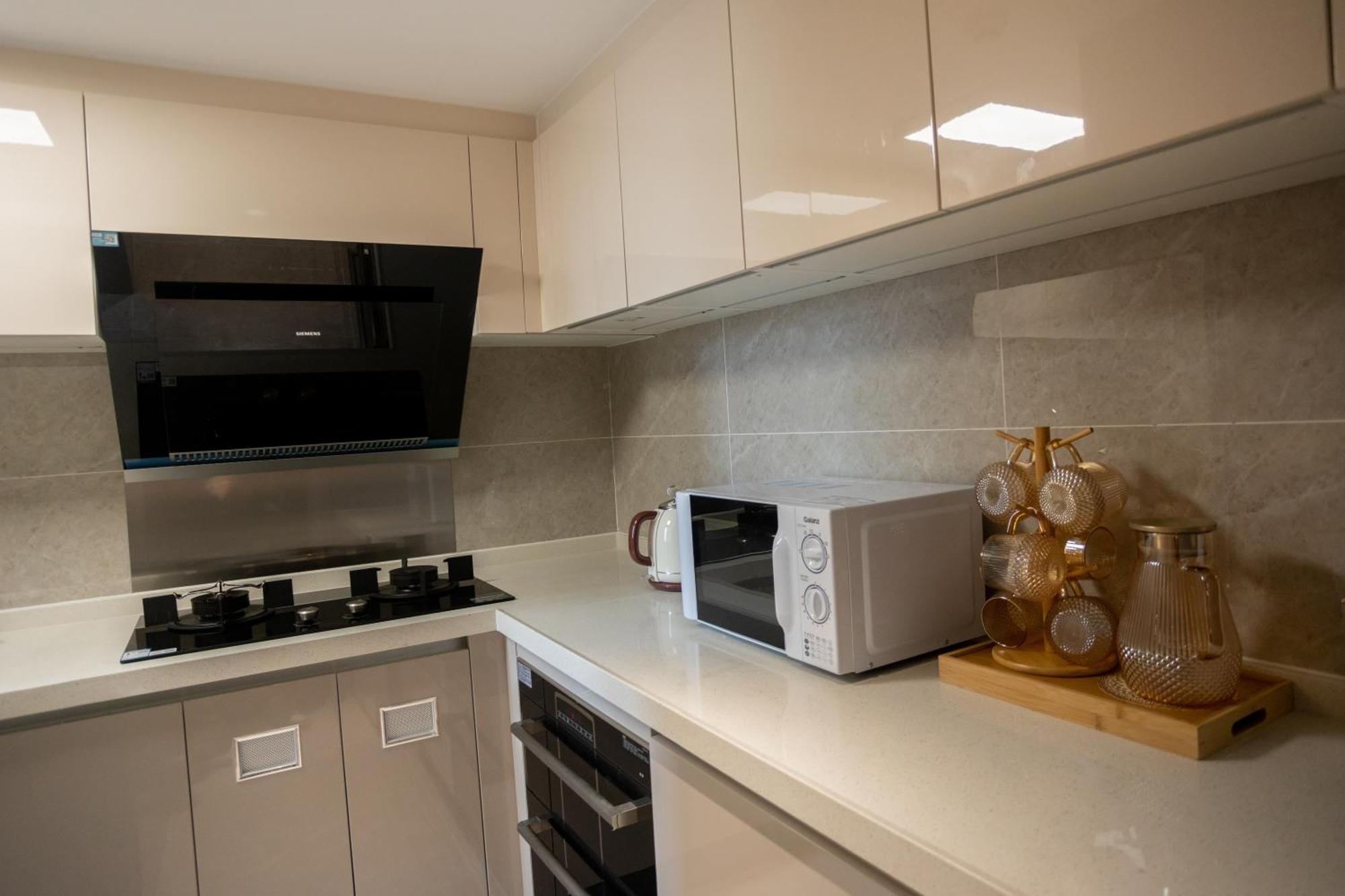 Sunny International Apartment From Beijing Road Guangzhou Bagian luar foto
