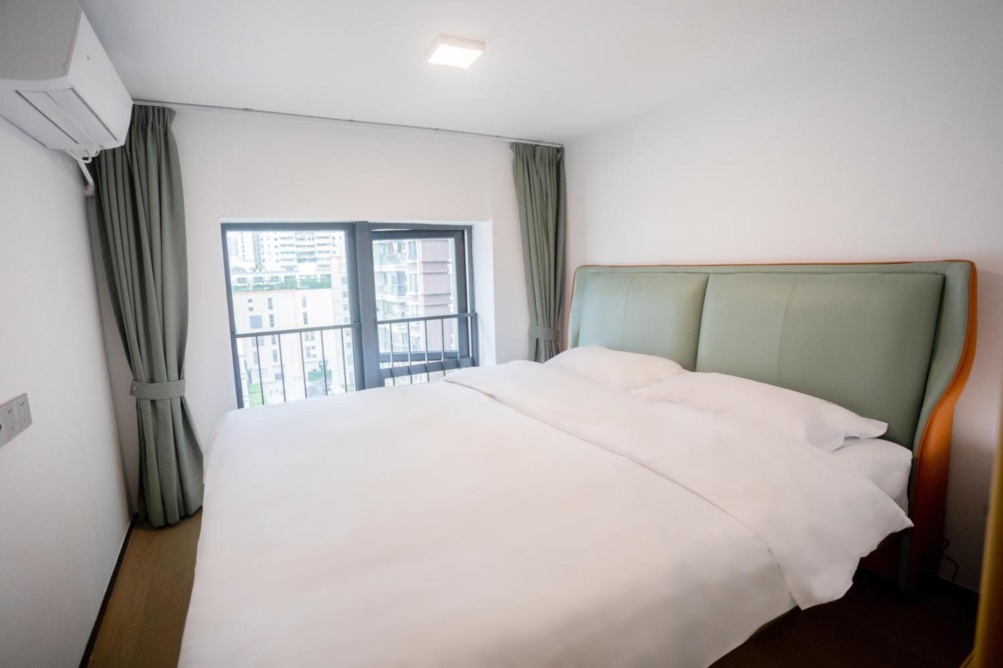 Sunny International Apartment From Beijing Road Guangzhou Bagian luar foto